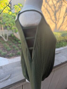Relaxed Olive One-Shoulder Women's Tunic Top ML